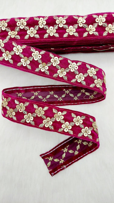 Velvet Fabric Saree Border Trim Floral Embroidered Sequins Trim Indian Sari Border, Sequin Trimming, Sequinned Lace